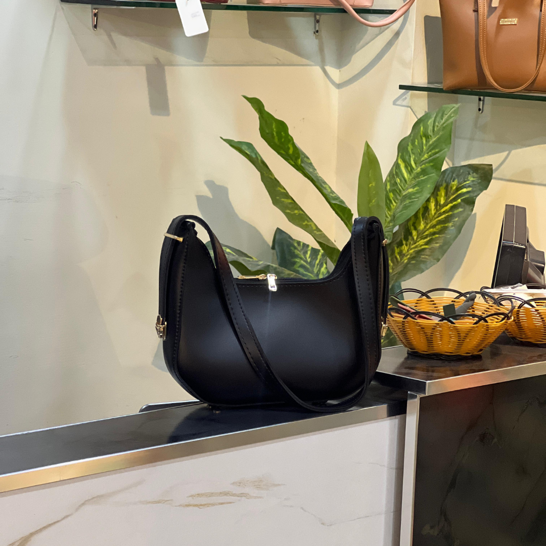 Lunaria Black Bag